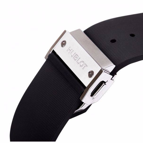 Hublot Quartz Classic Fusion Titanium 45mm – Black WATCH WITH BOX